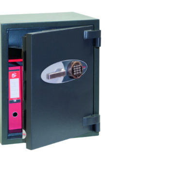 €15,000 Cash , €150,000 Valuables